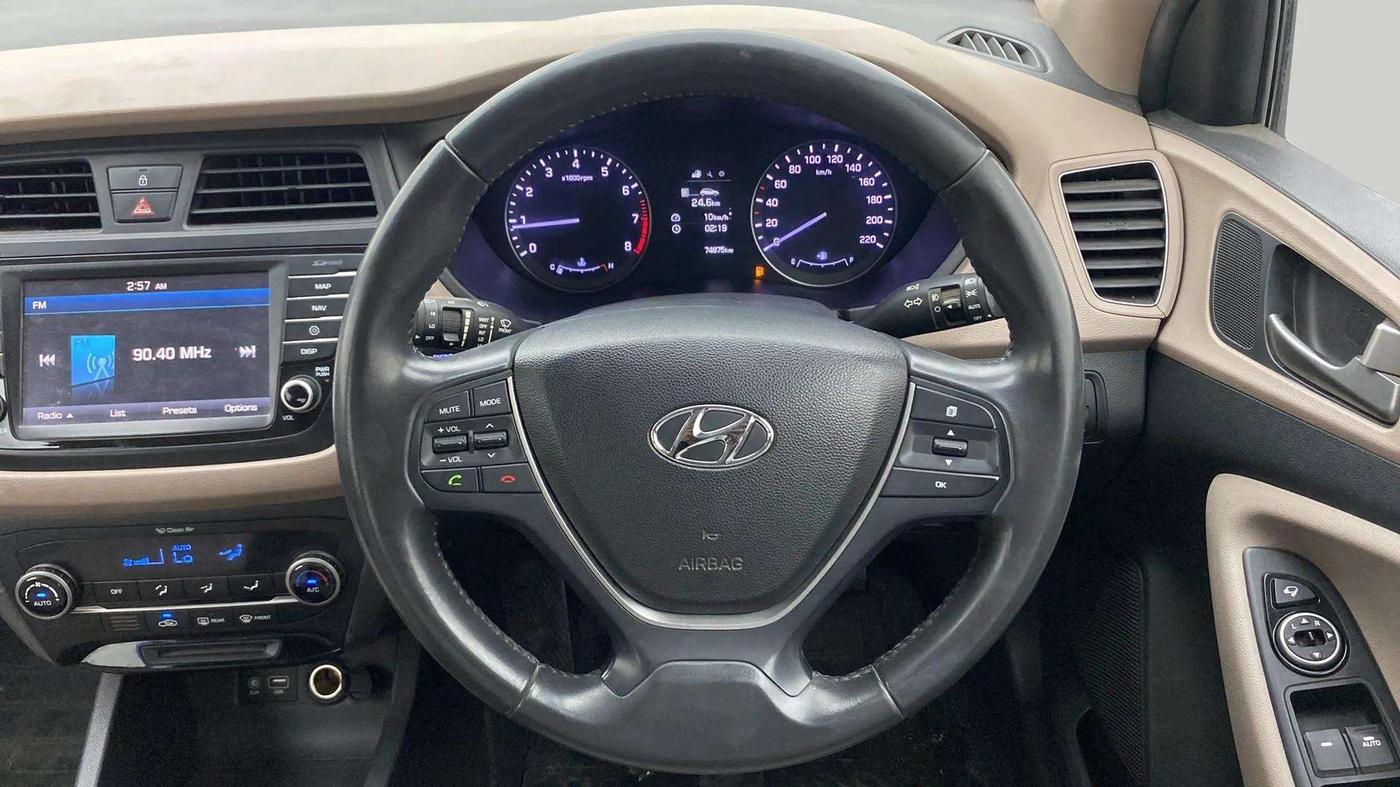 2016 Hyundai Elite i20 ASTA 1.2, Petrol, Manual, 74,851 km, Steering Wheel Close Up