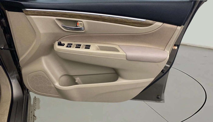 2021 Maruti Ciaz ZETA 1.5 SHVS MT PETROL, Petrol, Manual, 33,992 km, Driver Side Door Panels Control