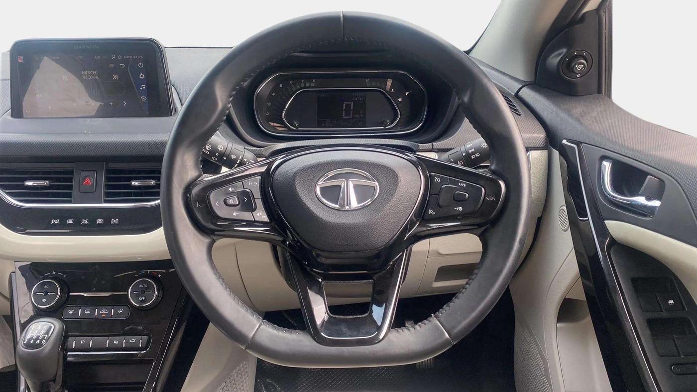 2023 Tata NEXON XZ PLUS LUXURY SUNROOF PETROL, Petrol, Manual, 7,207 km, Steering Wheel Close Up