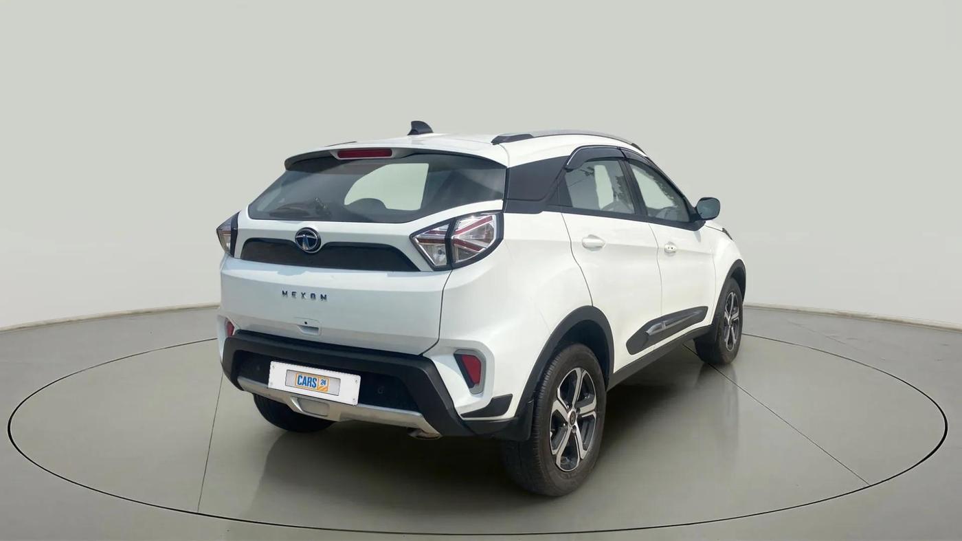 2023 Tata NEXON XZ PLUS LUXURY SUNROOF PETROL, Petrol, Manual, 7,207 km, Right Back Diagonal