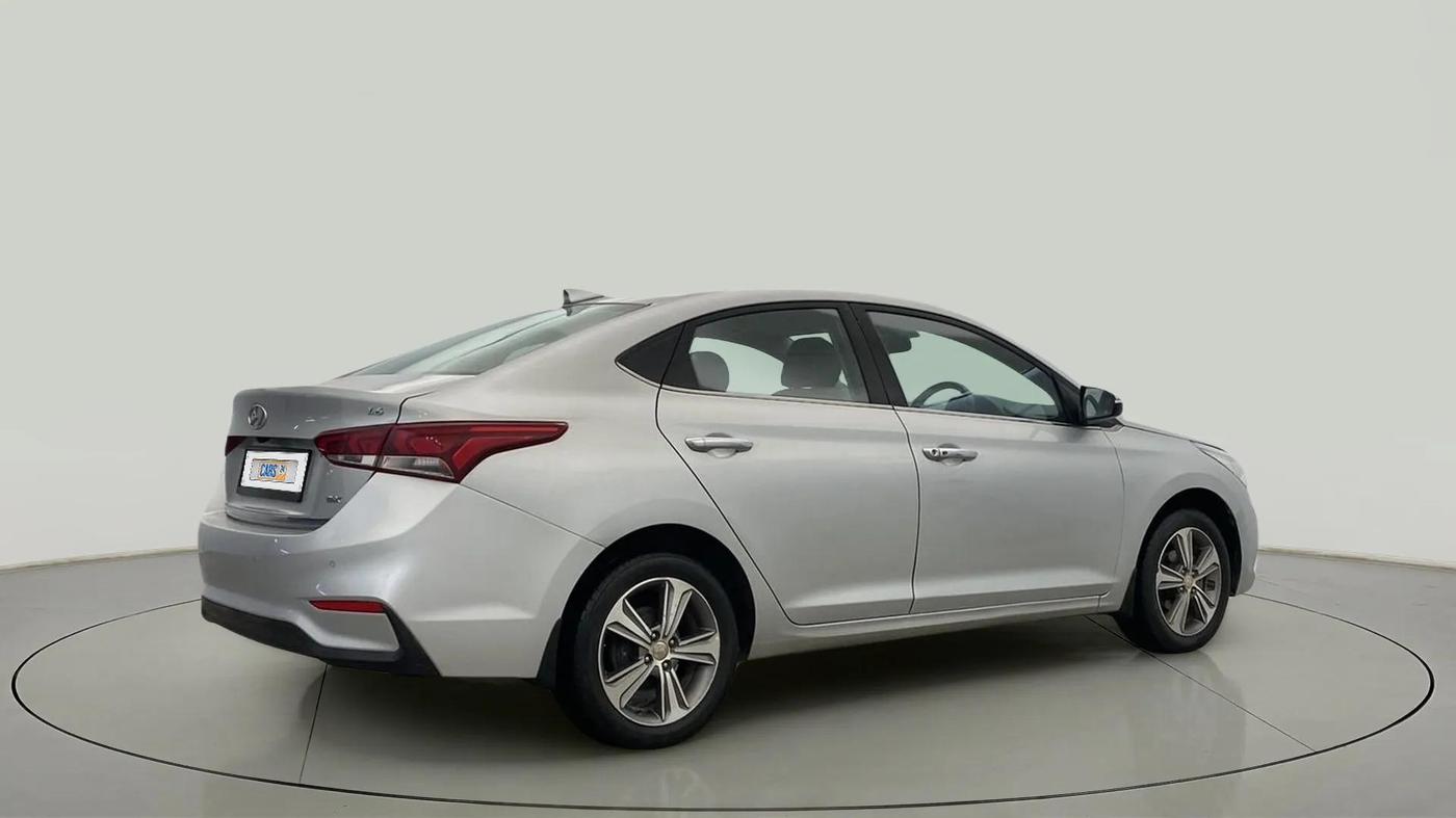 2018 Hyundai Verna 1.6 VTVT SX O, Petrol, Manual, 67,313 km, Right Back Diagonal