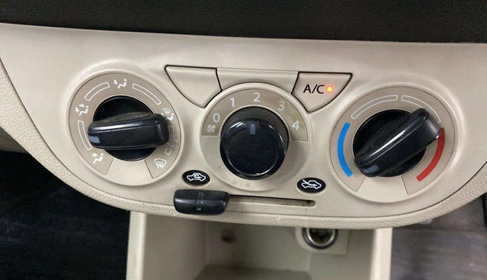 2021 Maruti Alto LXI O, Petrol, Manual, 48,855 km, AC Unit - Directional switch has minor damage