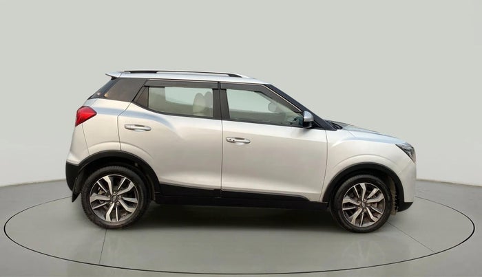 2019 Mahindra XUV300 W8 (O) 1.2 PETROL, Petrol, Manual, 41,734 km, Right Side View