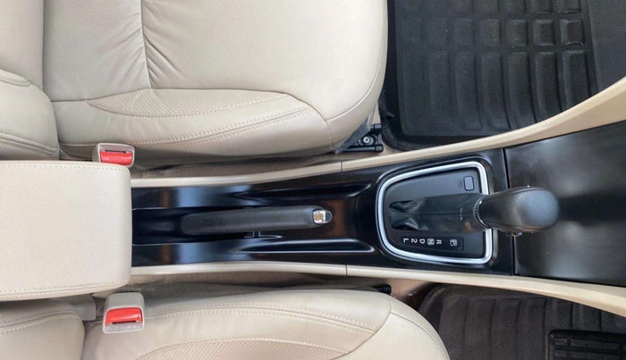 2024 Maruti Ciaz ALPHA  AT 1.5 SHVS PETROL, Petrol, Automatic, 6,728 km, Gear Lever