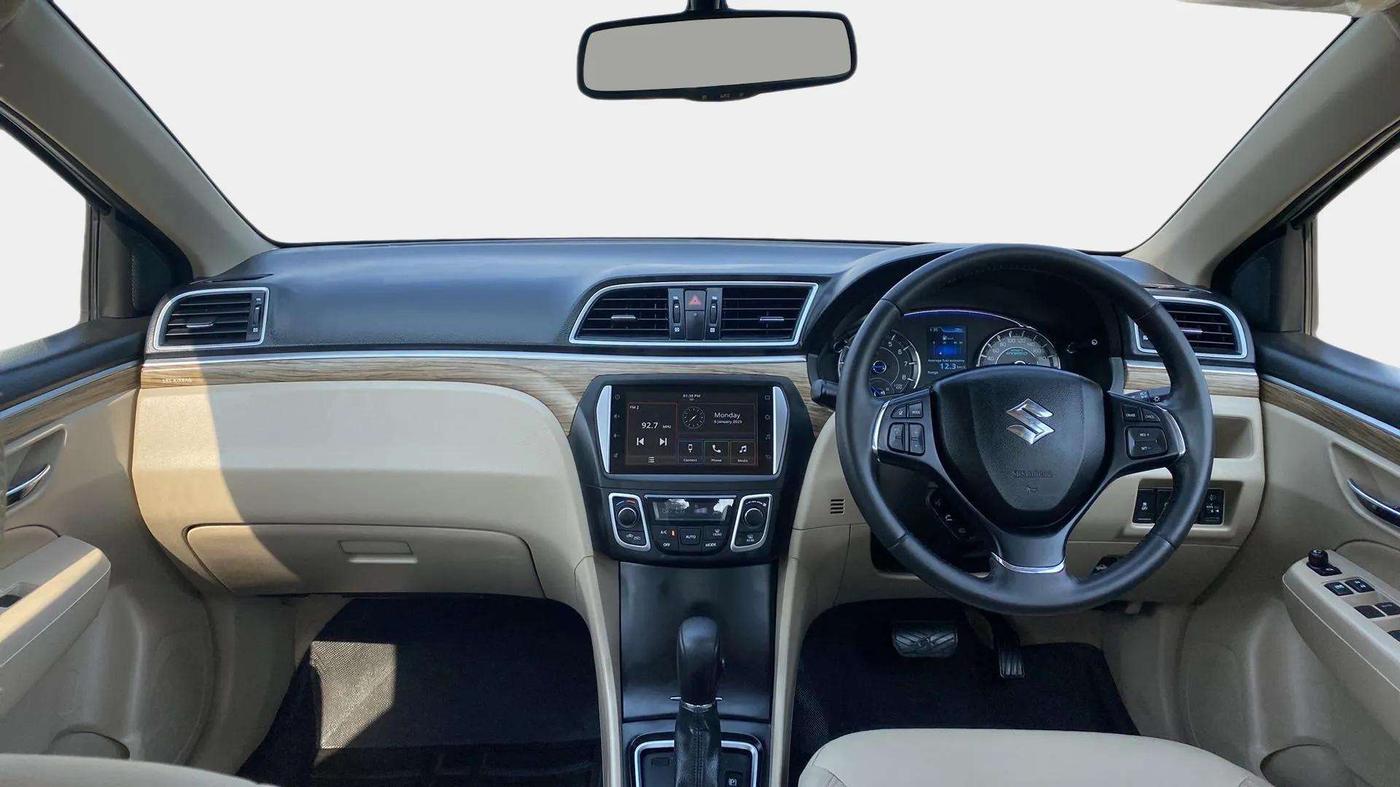 2024 Maruti Ciaz ALPHA  AT 1.5 SHVS PETROL, Petrol, Automatic, 6,827 km, Dashboard