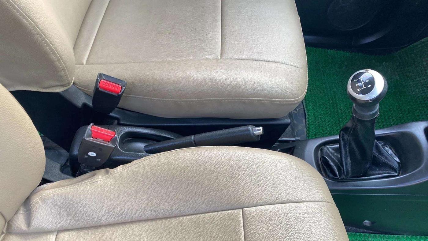 2013 Maruti Wagon R 1.0 VXI, Petrol, Manual, 16,797 km, Gear Lever