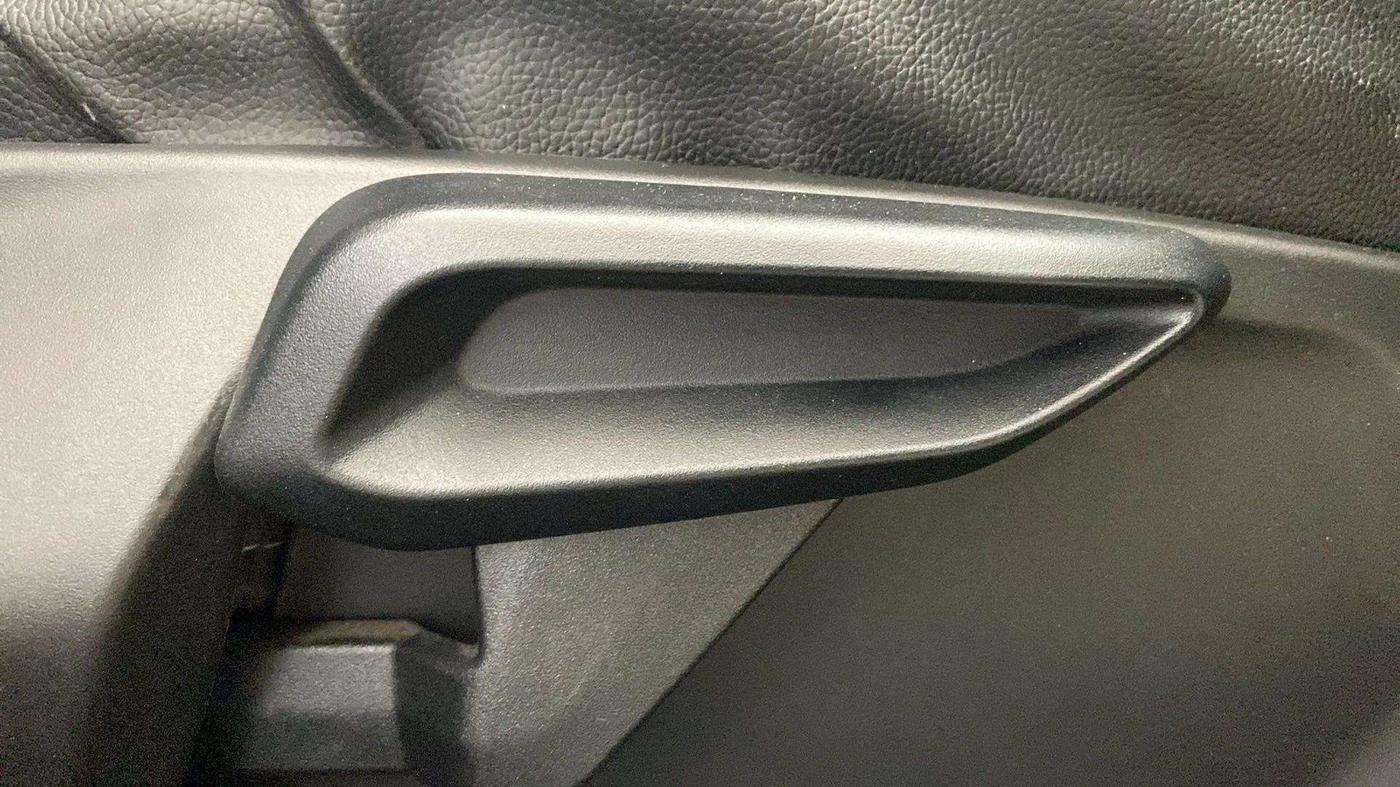 2021 Tata NEXON XZ PLUS PETROL DARK EDITION, Petrol, Manual, 26,397 km, Driver Side Adjustment Panel