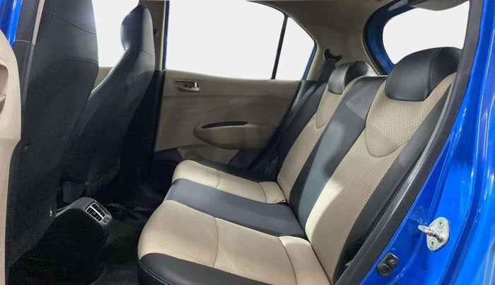 2018 Hyundai NEW SANTRO SPORTZ CNG, CNG, Manual, 70,877 km, Right Side Rear Door Cabin