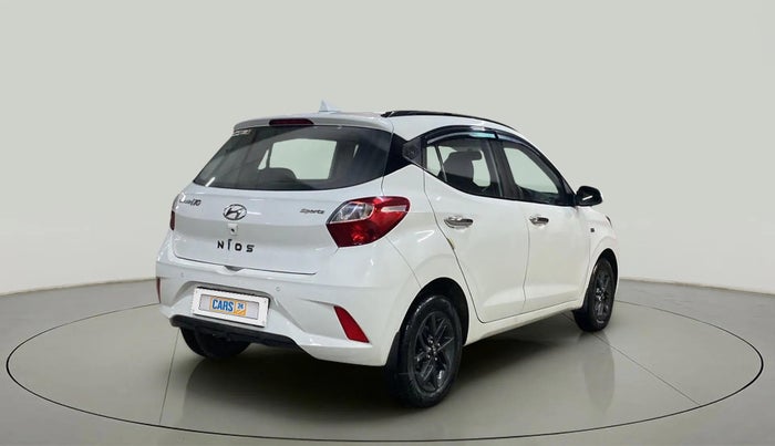 2022 Hyundai GRAND I10 NIOS SPORTZ AMT 1.2 KAPPA VTVT, Petrol, Automatic, 23,332 km, Right Back Diagonal