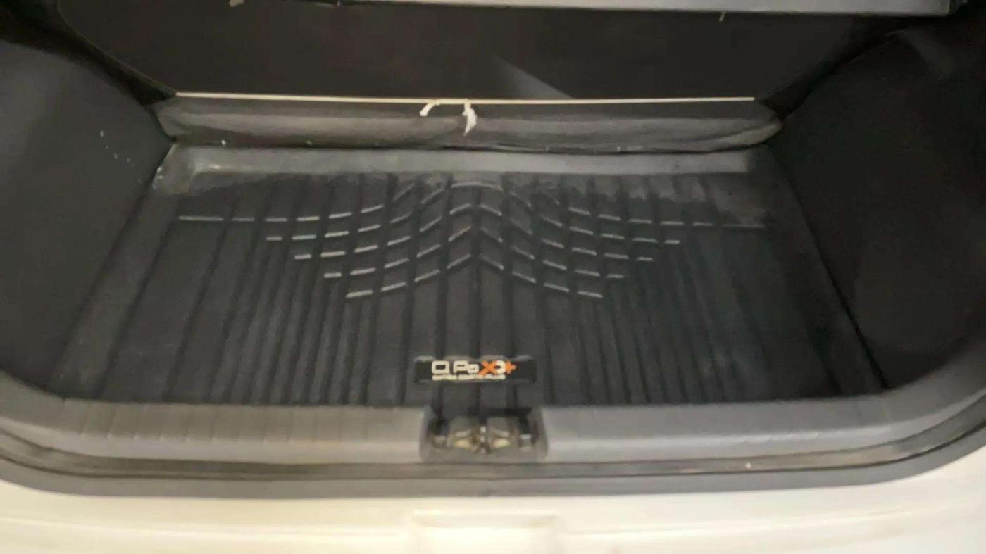 2022 Hyundai GRAND I10 NIOS SPORTZ AMT 1.2 KAPPA VTVT, Petrol, Automatic, 23,332 km, Boot Inside