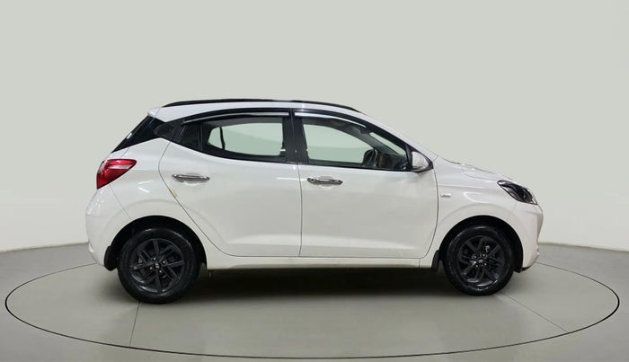 2022 Hyundai GRAND I10 NIOS SPORTZ AMT 1.2 KAPPA VTVT, Petrol, Automatic, 23,332 km, Right Side View