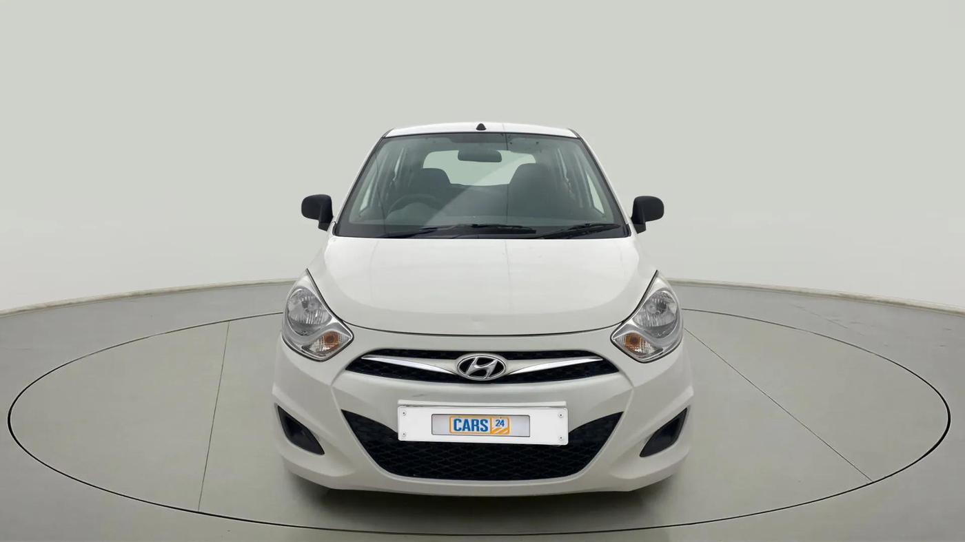 2015 Hyundai i10 MAGNA 1.1, Petrol, Manual, 74,716 km, Front