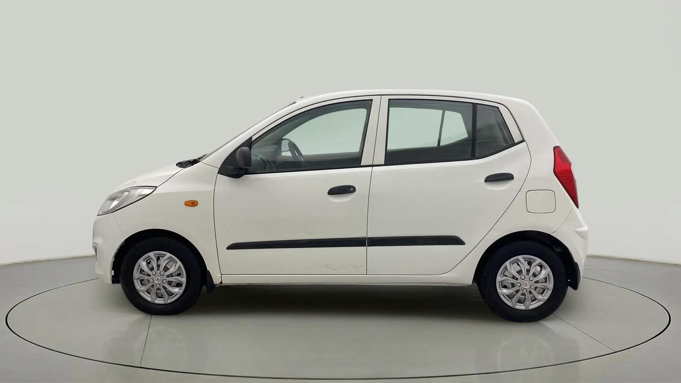 2015 Hyundai i10 MAGNA 1.1, Petrol, Manual, 74,716 km, Left Side