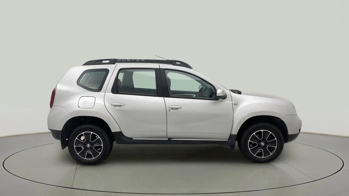 2019 Renault Duster RXS CVT, Petrol, Automatic, 72,419 km, Right Side View
