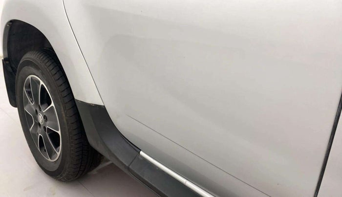 2019 Renault Duster RXS CVT, Petrol, Automatic, 72,132 km, Right rear door - Paint minor damage