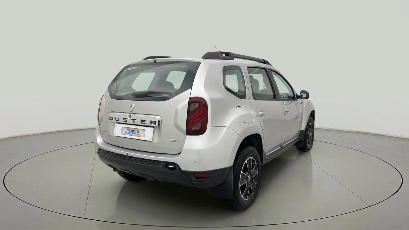 2019 Renault Duster RXS CVT, Petrol, Automatic, 72,419 km, Right Back Diagonal