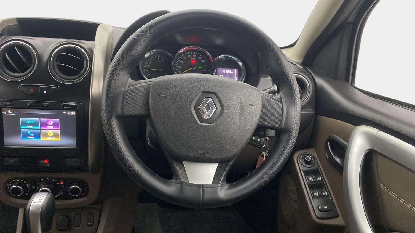 2019 Renault Duster RXS CVT, Petrol, Automatic, 72,419 km, Steering Wheel Close Up