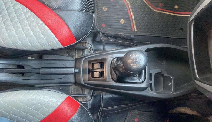 2019 Maruti Alto 800 LXI, Petrol, Manual, 44,690 km, Gear Lever