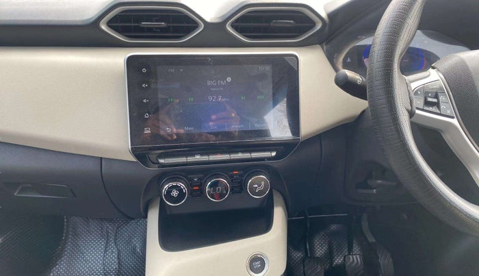2022 Nissan MAGNITE XV MT, Petrol, Manual, 11,883 km, Air Conditioner