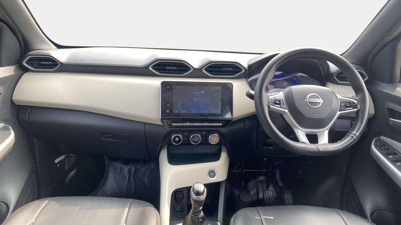2022 Nissan MAGNITE XV MT, Petrol, Manual, 11,883 km, Dashboard