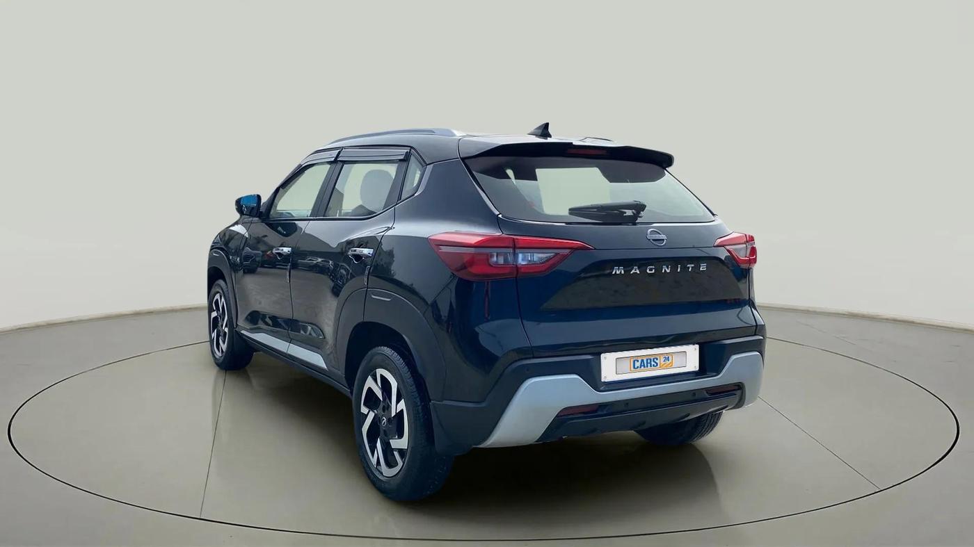 2022 Nissan MAGNITE XV MT, Petrol, Manual, 11,883 km, Left Back Diagonal