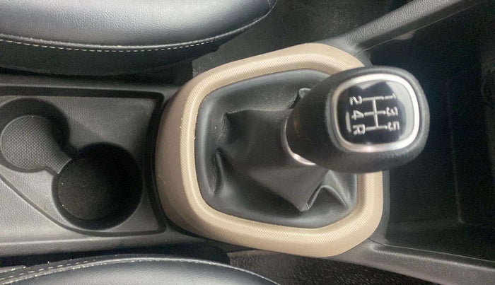 2019 Hyundai Grand i10 SPORTZ 1.2 KAPPA VTVT, Petrol, Manual, 29,704 km, Gear Lever
