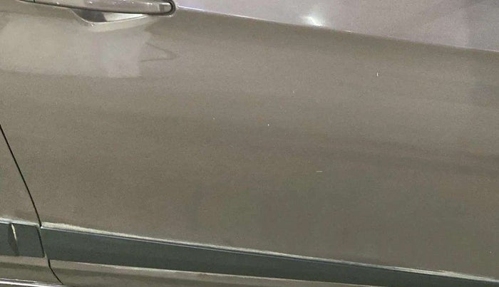 2017 Tata Tiago XZA PETROL, Petrol, Automatic, 33,760 km, Driver-side door - Minor scratches