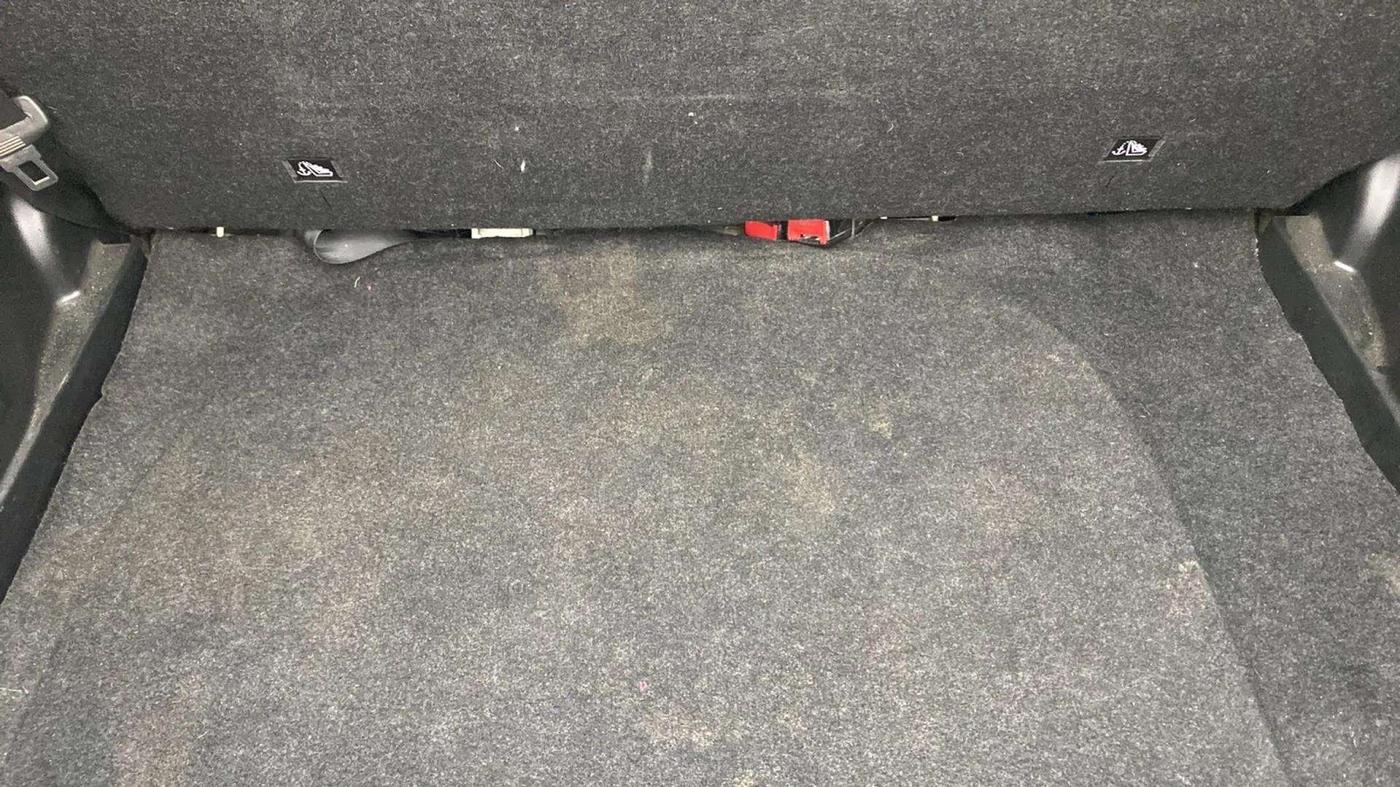 2021 Maruti Swift LXI, Petrol, Manual, 84,899 km, Boot Inside