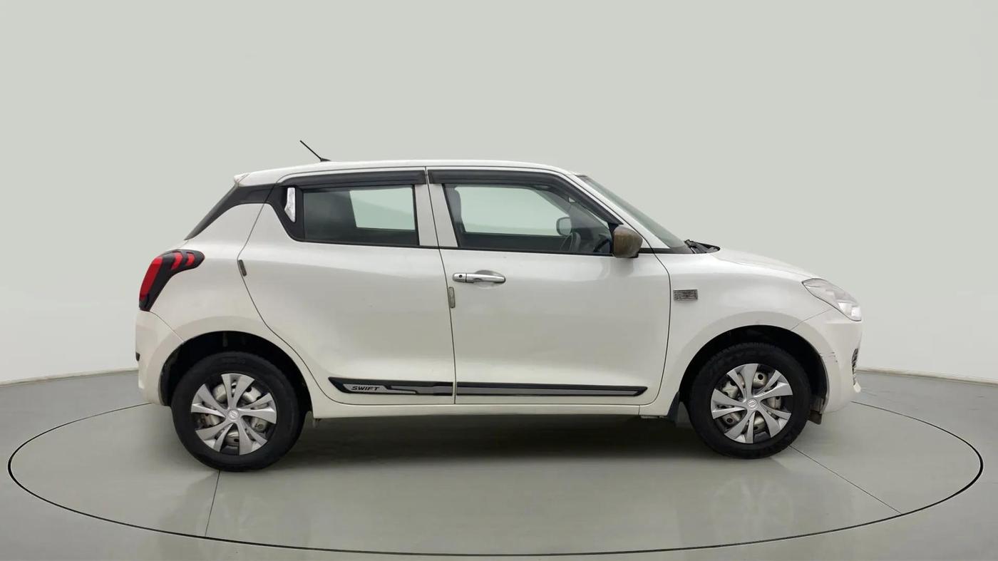 2021 Maruti Swift LXI, Petrol, Manual, 84,899 km, Right Side View