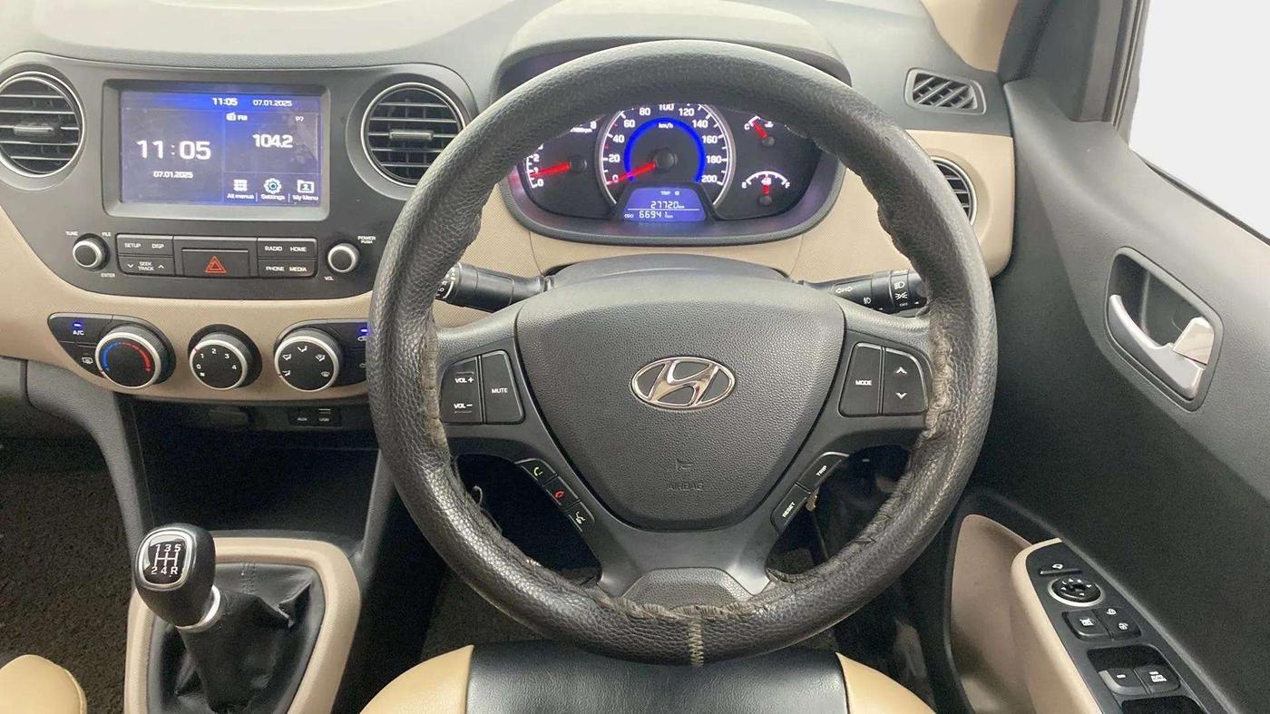 2019 Hyundai Grand i10 SPORTZ 1.2 KAPPA VTVT, Petrol, Manual, 66,934 km, Steering Wheel Close Up