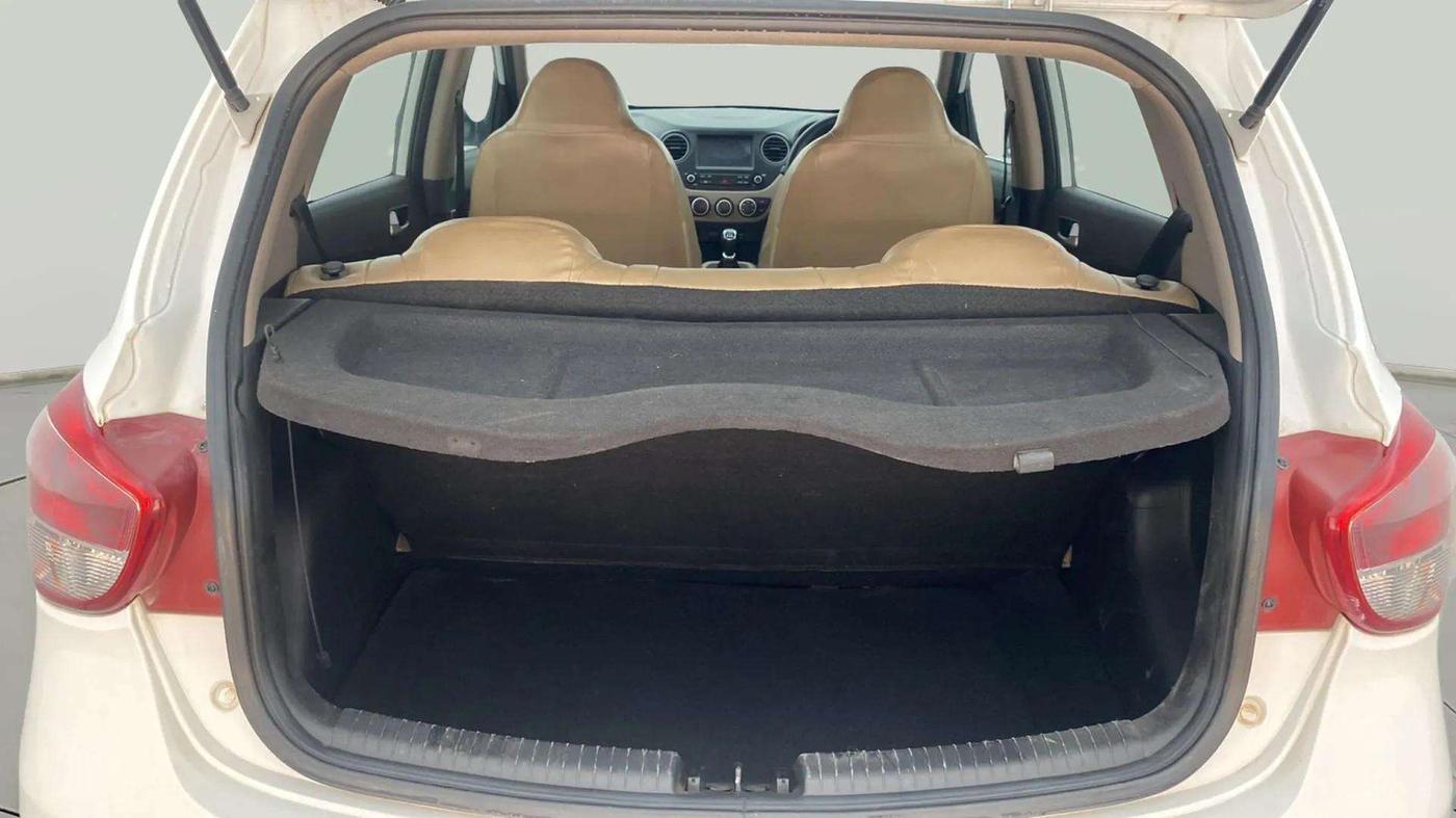2019 Hyundai Grand i10 SPORTZ 1.2 KAPPA VTVT, Petrol, Manual, 66,934 km, Boot Inside