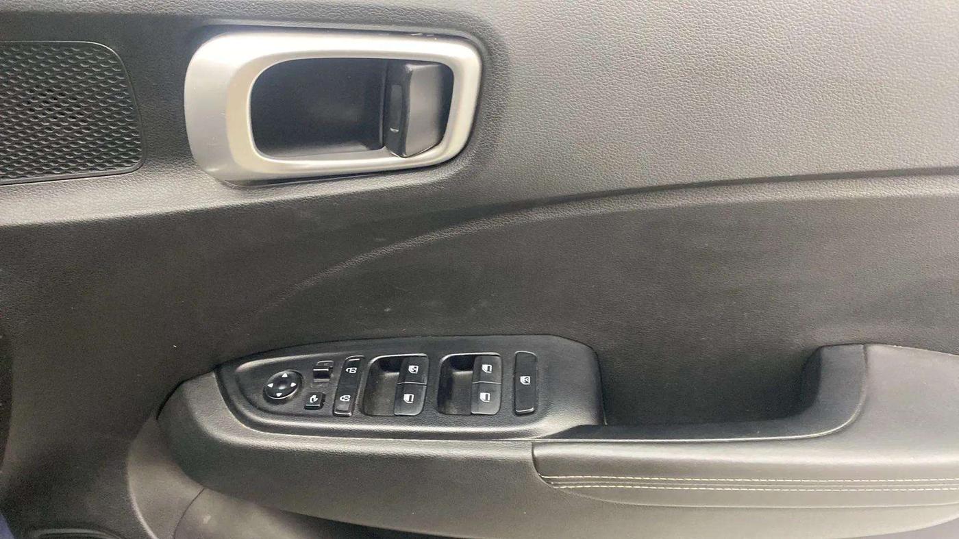 2021 Hyundai VENUE SX 1.0 (O) TURBO IMT, Petrol, Manual, 21,454 km, Driver Side Door Panels Control