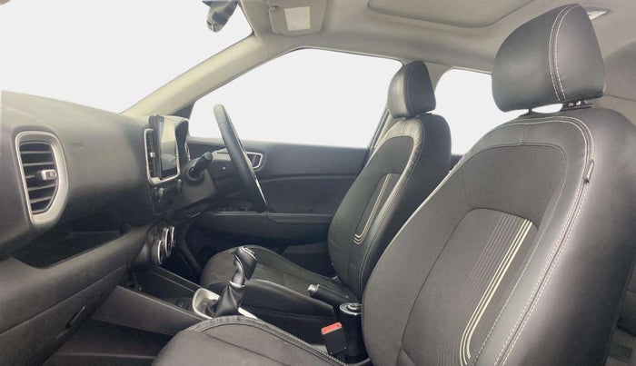 2021 Hyundai VENUE SX 1.0 (O) TURBO IMT, Petrol, Manual, 21,454 km, Right Side Front Door Cabin