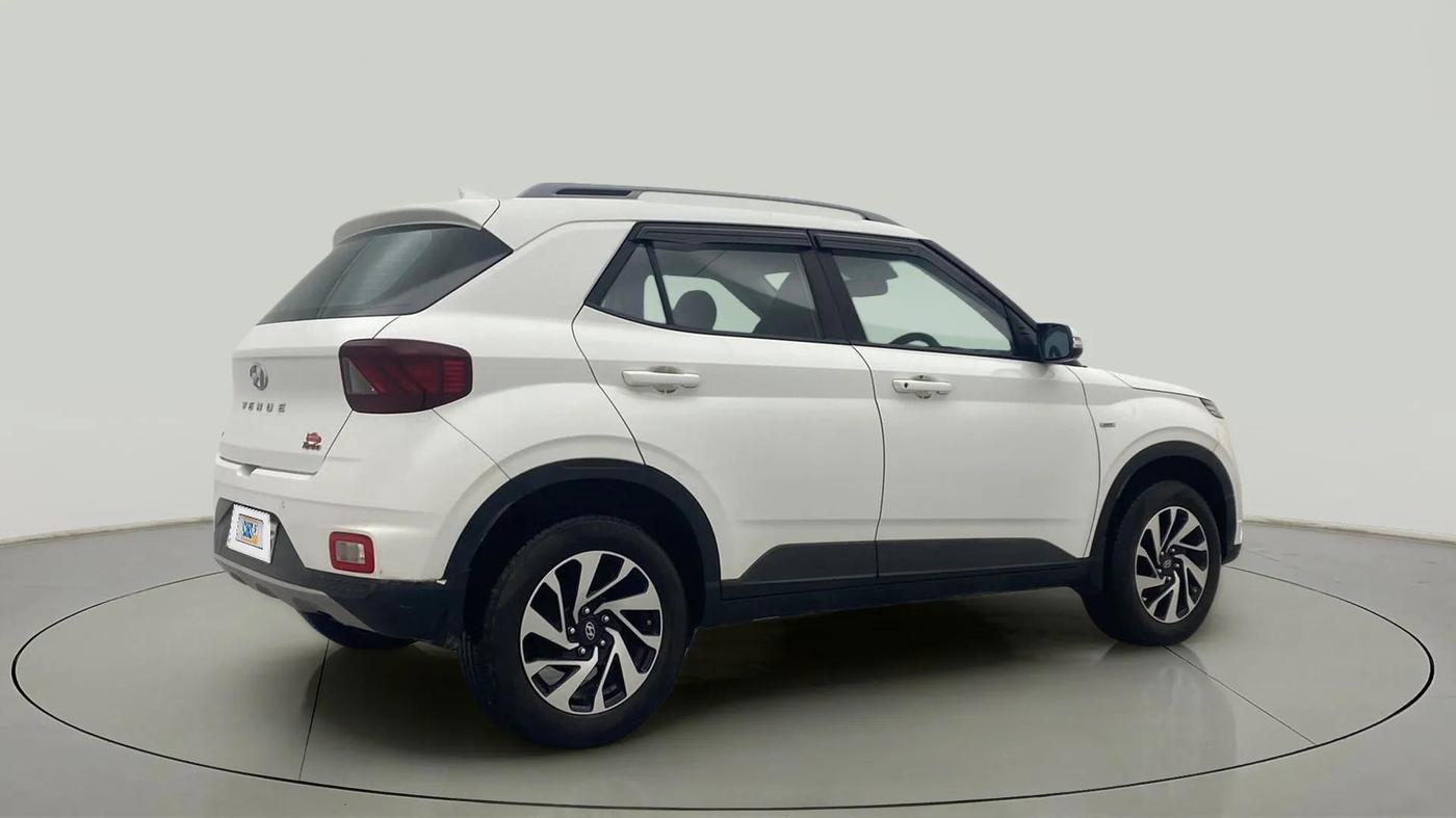 2021 Hyundai VENUE SX 1.0 TURBO IMT, Petrol, Manual, 46,797 km, Right Back Diagonal