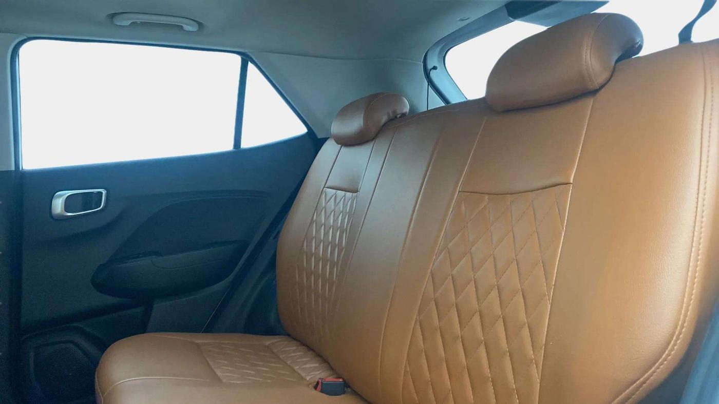 2021 Hyundai VENUE SX 1.0 TURBO IMT, Petrol, Manual, 46,797 km, Right Side Rear Door Cabin