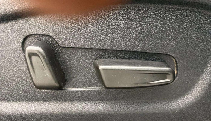 2020 Hyundai Creta SX (O) 1.4 TURBO DCT, Petrol, Automatic, 47,948 km, Driver Side Adjustment Panel