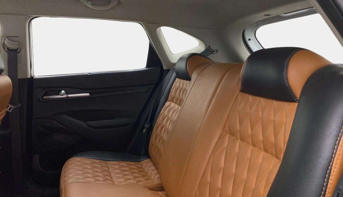 2019 KIA SELTOS HTK PLUS 1.5, Petrol, Manual, 85,935 km, Right Side Rear Door Cabin