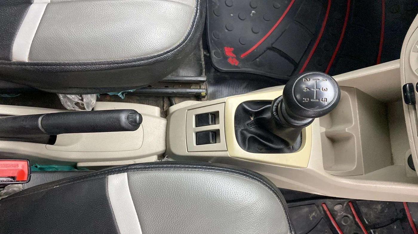 2021 Maruti Alto LXI, Petrol, Manual, 29,517 km, Gear Lever