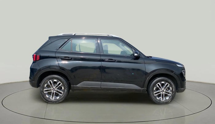 2022 Hyundai VENUE SX 1.2 PETROL, Petrol, Manual, 21,566 km, Right Side