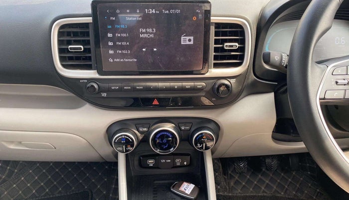 2022 Hyundai VENUE SX 1.2 PETROL, Petrol, Manual, 21,566 km, Air Conditioner