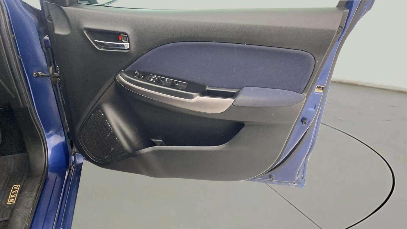 2019 Maruti Baleno ALPHA PETROL 1.2, Petrol, Manual, 29,734 km, Driver Side Door Panels Control