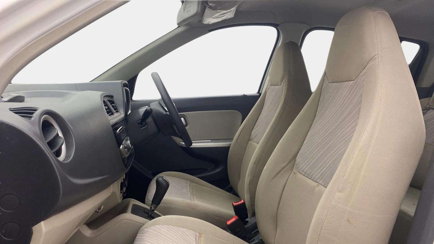 2015 Maruti Alto K10 VXI AMT, Petrol, Automatic, 28,807 km, Right Side Front Door Cabin