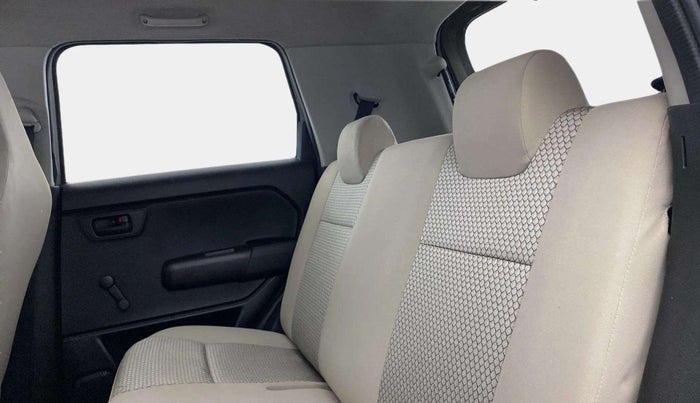 2019 Maruti New Wagon-R LXI CNG 1.0, CNG, Manual, 75,039 km, Right Side Rear Door Cabin