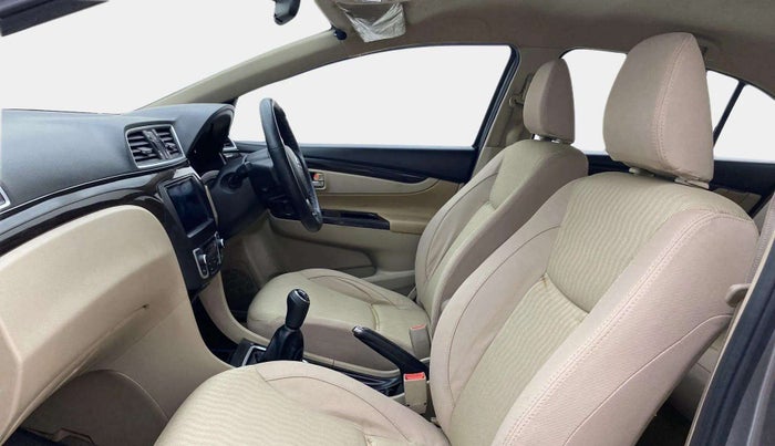 2016 Maruti Ciaz VDI+ SHVS, Diesel, Manual, 55,468 km, Right Side Front Door Cabin