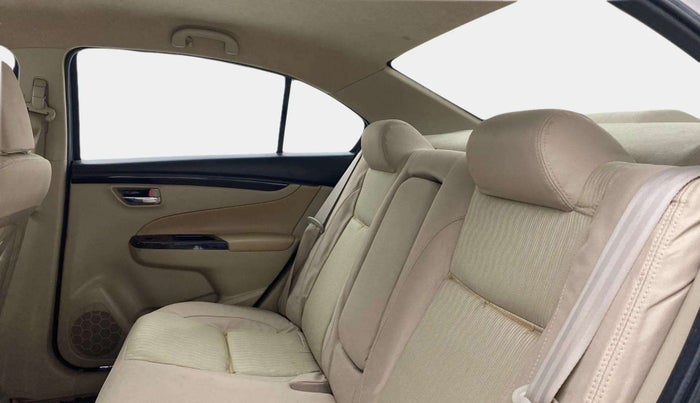 2016 Maruti Ciaz VDI+ SHVS, Diesel, Manual, 55,468 km, Right Side Rear Door Cabin