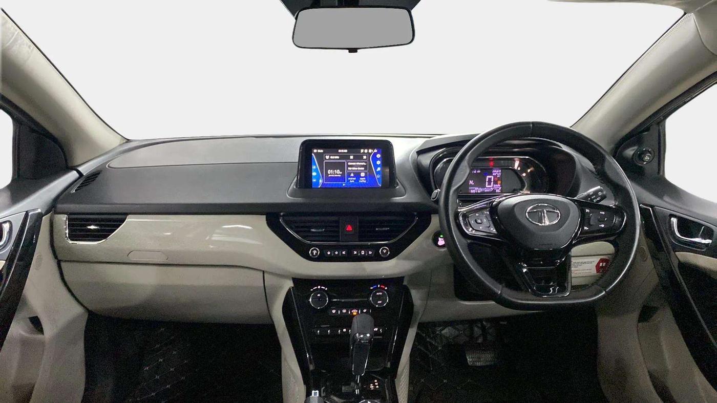 2020 Tata NEXON XZA PLUS (O) PETROL, Petrol, Automatic, 50,039 km, Dashboard