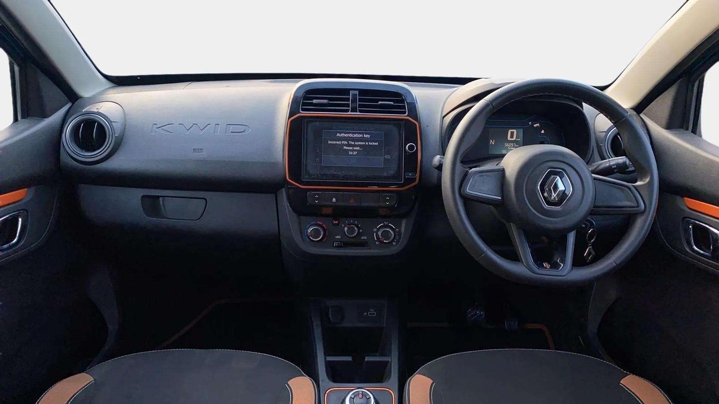 2020 Renault Kwid CLIMBER 1.0 AMT (O), Petrol, Automatic, 56,467 km, Dashboard