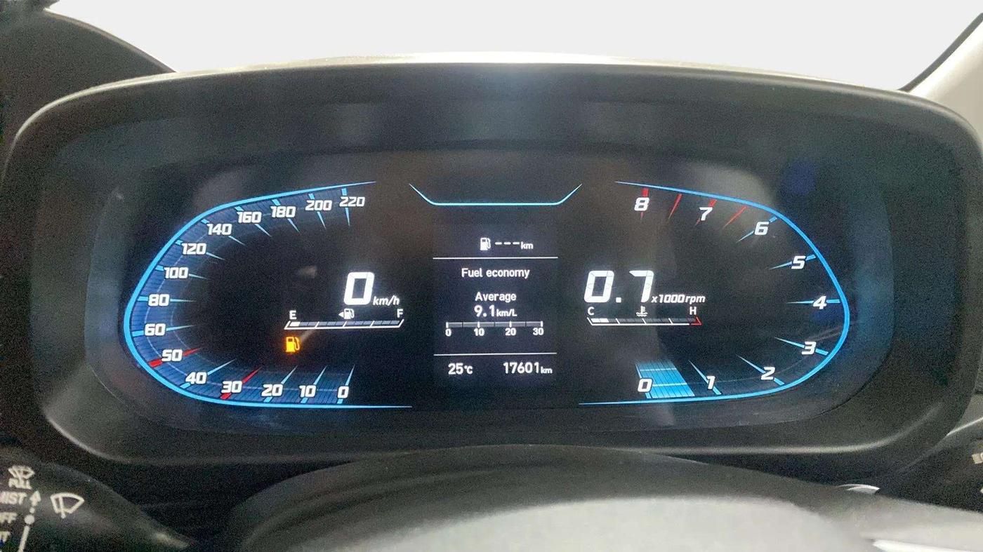 2022 Hyundai NEW I20 ASTA 1.2 MT, Petrol, Manual, 17,672 km, Odometer Image