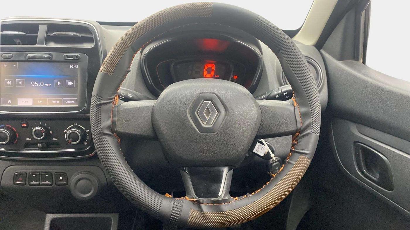 2016 Renault Kwid RXT 0.8, Petrol, Manual, 47,544 km, Steering Wheel Close Up