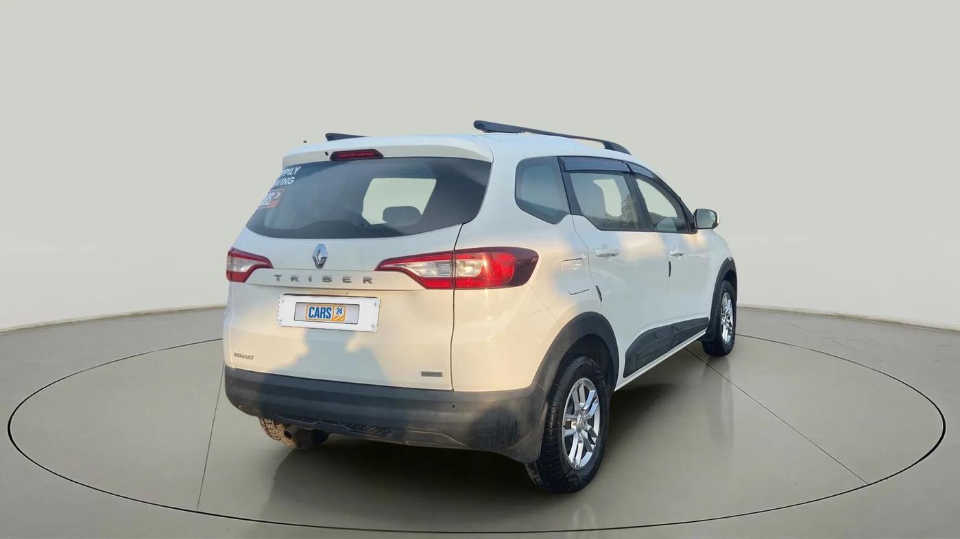 2021 Renault TRIBER RXL MT, Petrol, Manual, 62,367 km, Right Back Diagonal